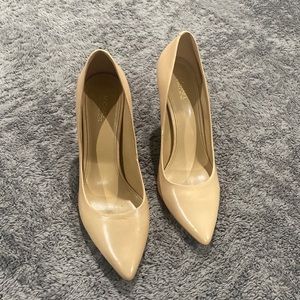 Michael Kors - Nude Heels Size 8